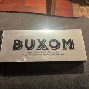 Buxom Silver and Black Eyeshadow Palette